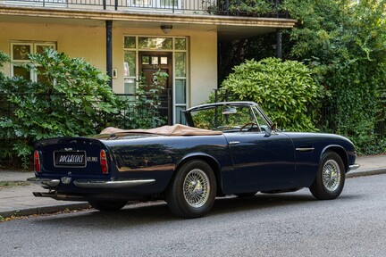 Aston Martin DB6 Mark II Volante 3