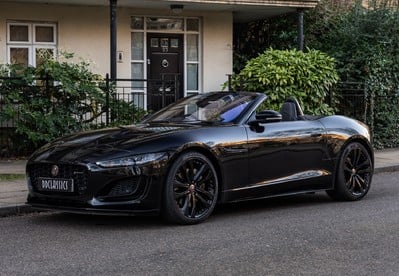 Jaguar F-Type R-Dynamic Black