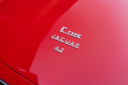 Jaguar E-Type Series I 4.2 Roadster 15