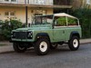 Land Rover Defender 90 