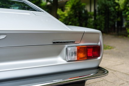 Aston Martin V8 Vantage X-Pack 13