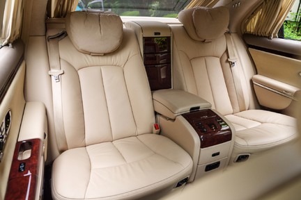 Maybach 57 26