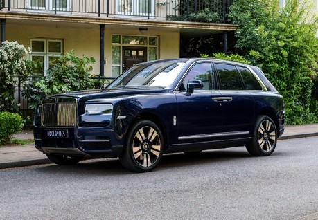 Rolls-Royce Cullinan V12 VAT QUALIFYING