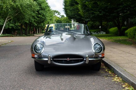 Jaguar E-Type 4.2 Roadster Concours Fast Road Spec 5