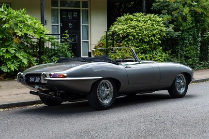 Jaguar E-Type 4.2 Roadster Concours Fast Road Spec 3