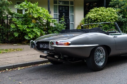 Jaguar E-Type 4.2 Roadster Concours Fast Road Spec 10