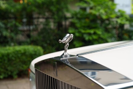 Rolls-Royce Silver Spirit IV 8