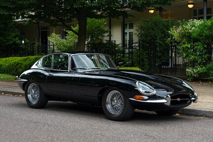 Jaguar E-Type 3.8 FHC 2