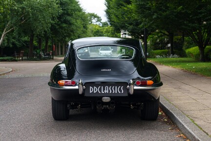 Jaguar E-Type 3.8 FHC 6