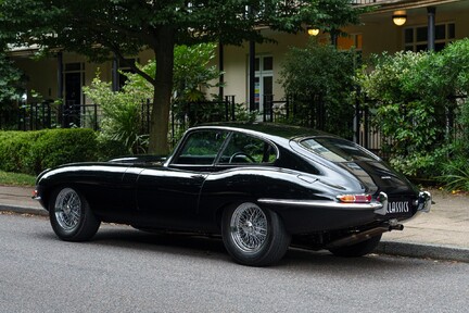 Jaguar E-Type 3.8 FHC 4