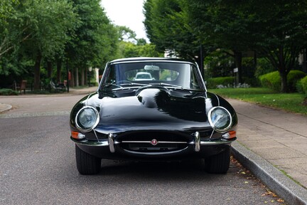 Jaguar E-Type 3.8 FHC 5