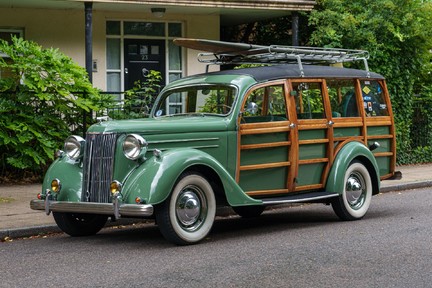 Ford V8 Pilot 'Woodie' 1