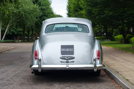 Rolls-Royce Silver Cloud II Long Wheel Base 6