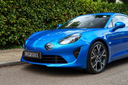 Alpine A110 1.8L Turbo 300 GT 2 DR DCT 10