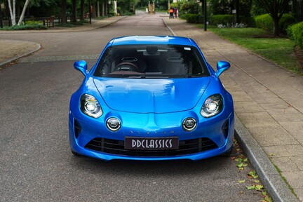 Alpine A110 1.8L Turbo 300 GT 2 DR DCT 5