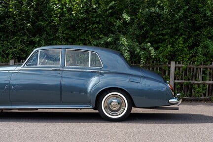 Rolls-Royce Silver Cloud III 11