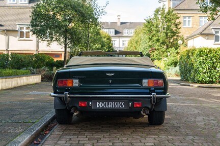 Aston Martin V8 Volante 6