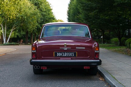 Rolls-Royce Silver Shadow II 6