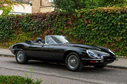 Jaguar E-Type V12 2