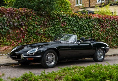 Jaguar E-Type V12