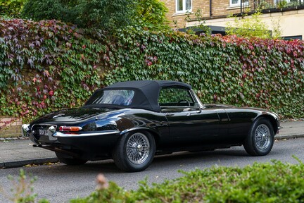 Jaguar E-Type V12 8