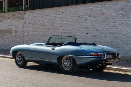 Jaguar E-Type Series 1 4.2 Roadster 4