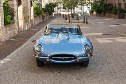 Jaguar E-Type Series 1 4.2 Roadster 5