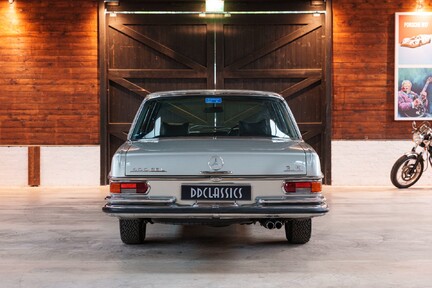 Mercedes-Benz 300 SEL 3.5 6