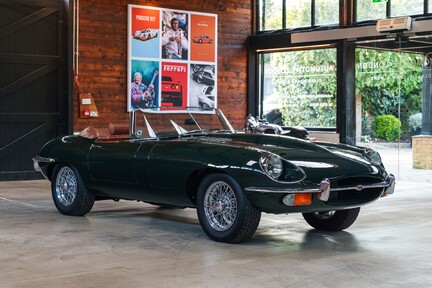 Jaguar E-Type 4.2 Roadster 2