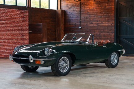 Jaguar E-Type 4.2 Roadster 1