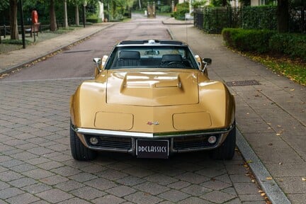 Chevrolet Corvette Stingray 427 Coupé 5