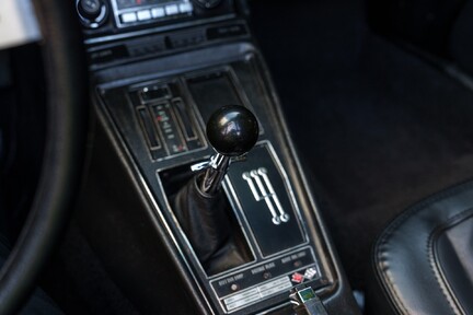 Chevrolet Corvette Stingray 427 Coupé 24