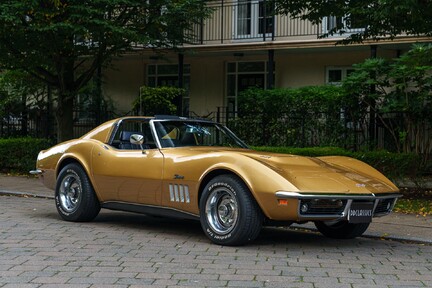 Chevrolet Corvette Stingray 427 Coupé 2