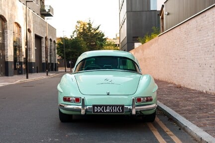 Mercedes-Benz SL Class 300SL Roadster 6