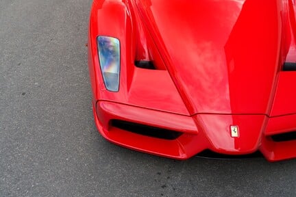 Ferrari Enzo 8