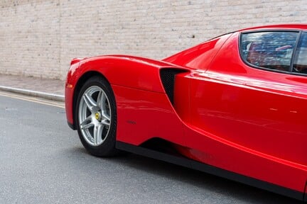 Ferrari Enzo 15