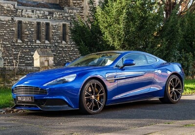 Aston Martin Vanquish V12