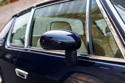 Jensen Interceptor 'III' S 11