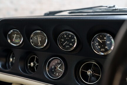 Jensen Interceptor 'III' S 19