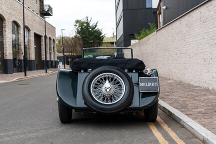 Jaguar SS100 3.5 Litre Roadster 7