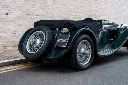 Jaguar SS100 3.5 Litre Roadster 17