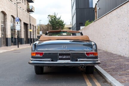 Mercedes-Benz SE 280 3.5 Cabriolet 6