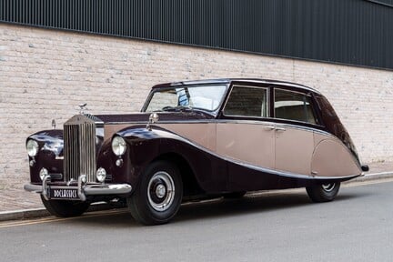 Rolls-Royce Silver Wraith Sedanca De Ville by Hooper & Co 1