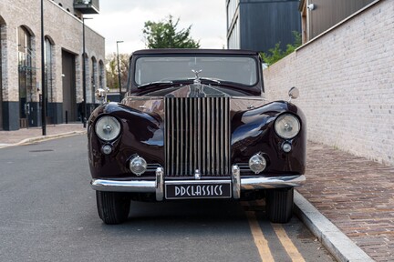 Rolls-Royce Silver Wraith Sedanca De Ville by Hooper & Co 5