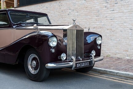 Rolls-Royce Silver Wraith Sedanca De Ville by Hooper & Co 7