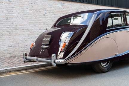 Rolls-Royce Silver Wraith Sedanca De Ville by Hooper & Co 13