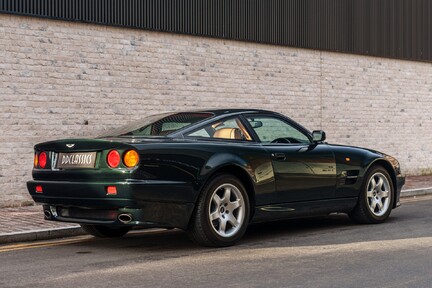 Aston Martin Vantage V550 3