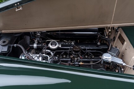 Bentley S1 Continental Drophead Coupé By Park Ward 24