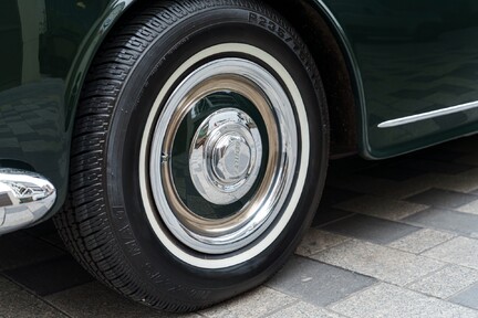 Bentley S1 Continental Drophead Coupé By Park Ward 29