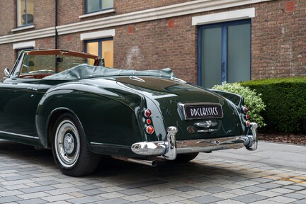 Bentley S1 Continental Drophead Coupé By Park Ward 33